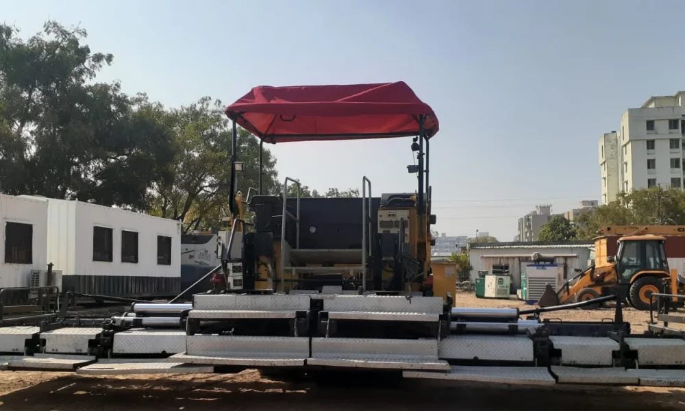 Dynapac F181C Paver